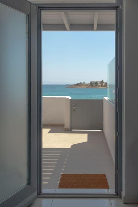 Hh Bay Apartment โลการาส ภายนอก รูปภาพ